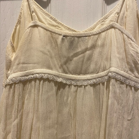 AE Off-White Knit Lace Babydoll Camisole - Picture 7 of 13